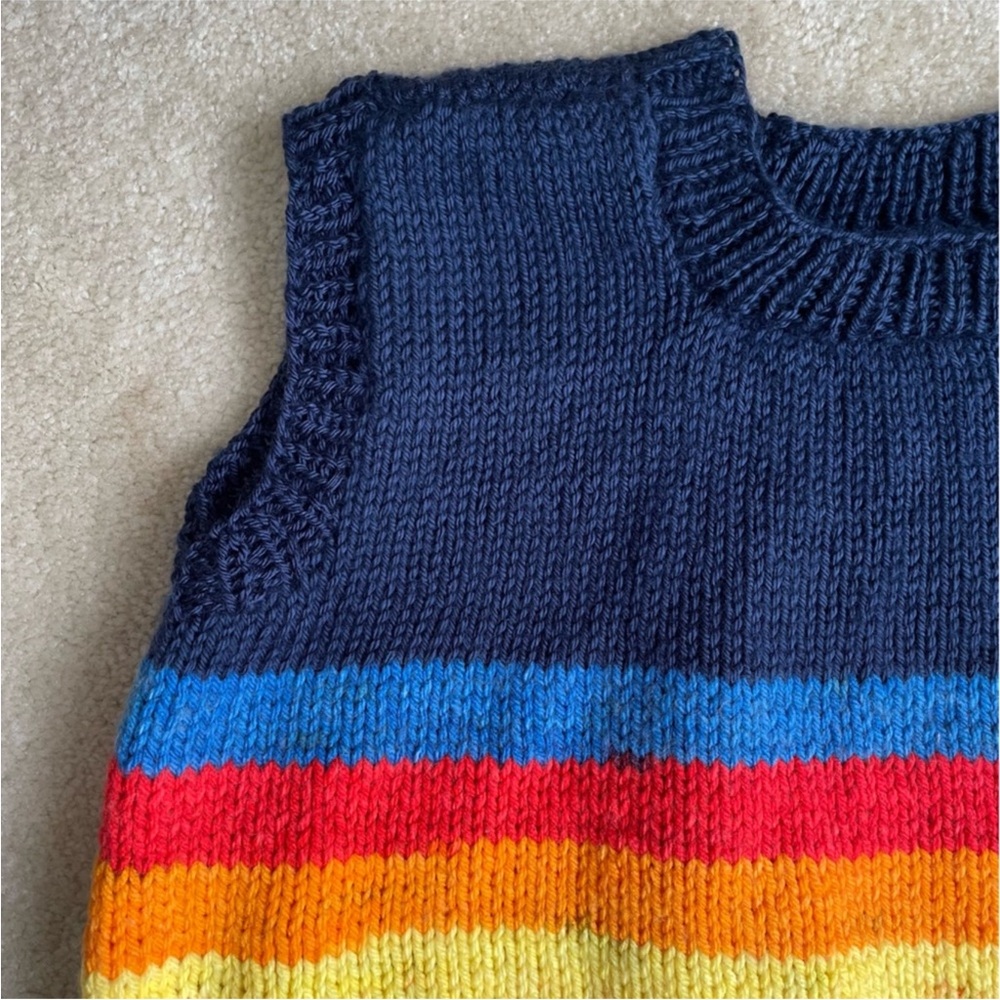 Hand Knit Sweater Vest Large Rainbow Sleeveless Colorful Boxy Teacher Boxy - Picture 4 of 10
